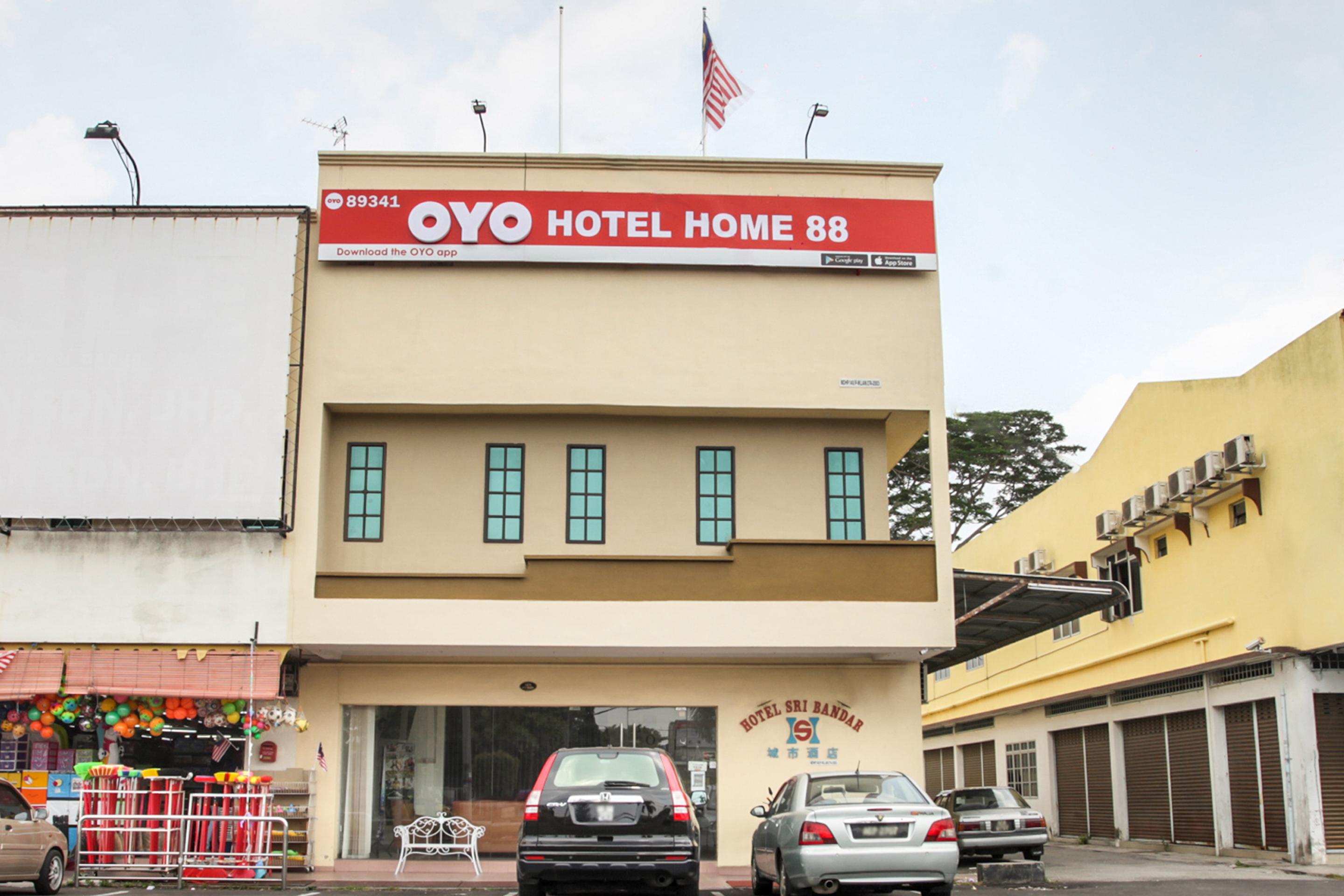 Hotel Home 88 Teluk Intan Exterior foto